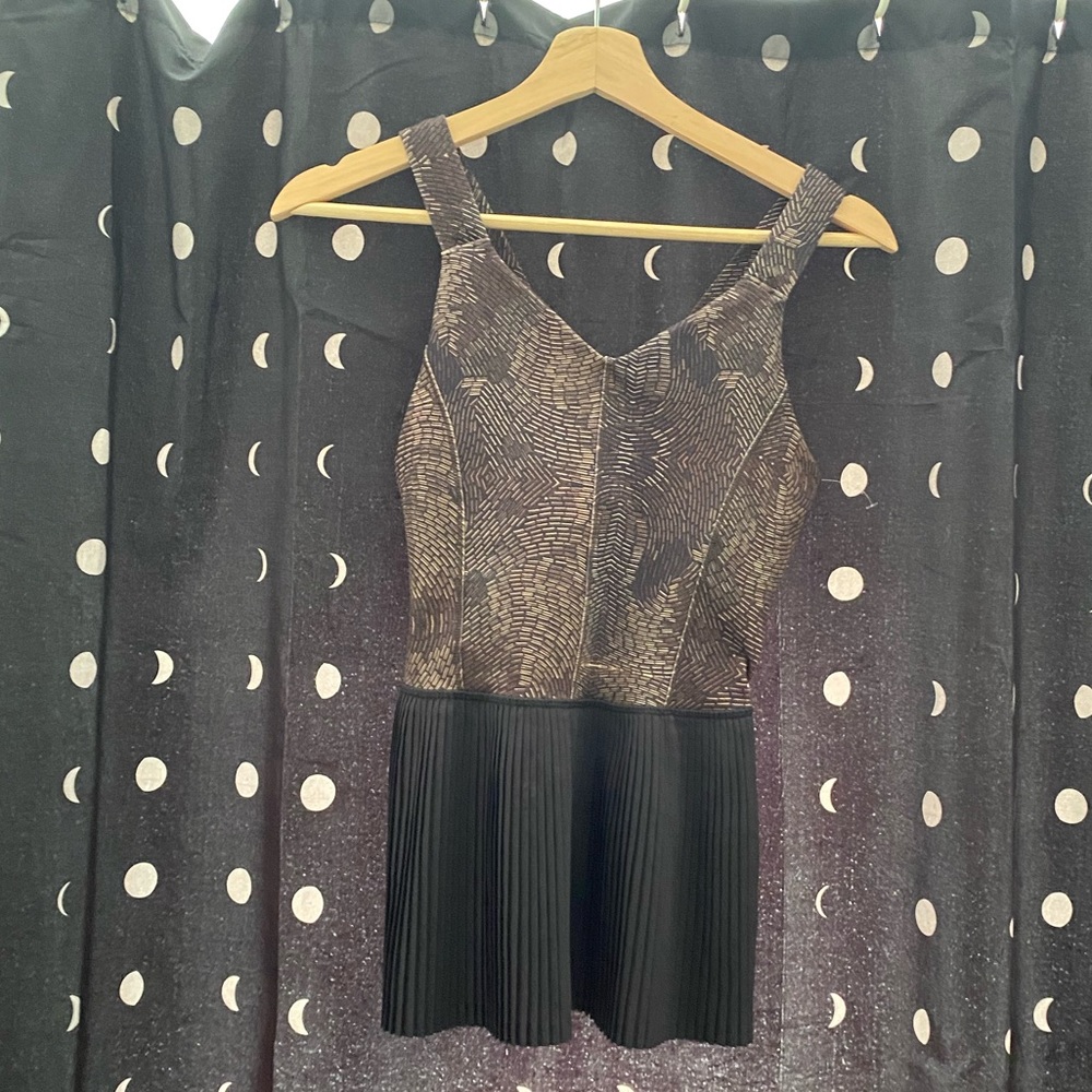 Dual print lululemon built in bra athletic top